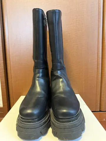 studios side goa middle boots 사이즈 1