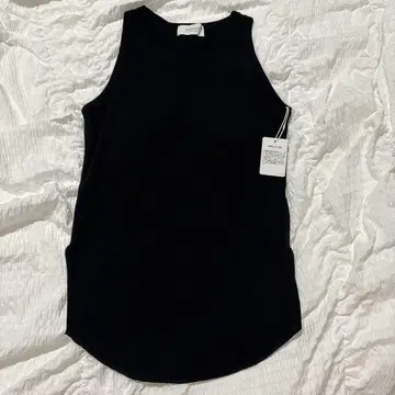 택 포함 새상품 emmi 브라 내장 탱크탑