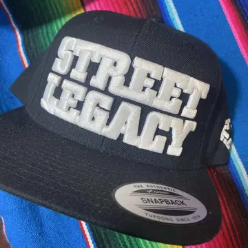 STREET LEGACY 블랙 스냅백 캡 TRIBAL 레거시