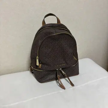 MICHAEL KORS 모노그램 백팩