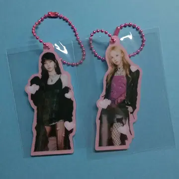 SMTOWN LIVE 2025 카리나&윈터 아크릴 키링