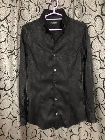 토네이도 마트 셔츠