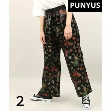 PUNYUS 새틴 자수 차이나 팬츠