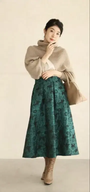 꽃무늬 플레어 롱 스커트 그린 컬러