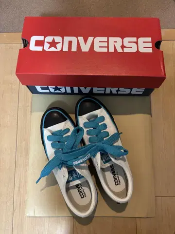CONVERSE 화이트 블루 스니커즈