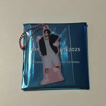 SMTOWN LIVE 2025 랜덤 미니 아크릴 키링 리쿠