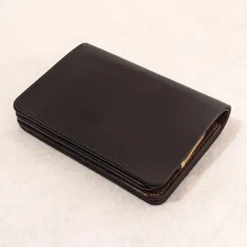forme short wallet cordvan BLACK x BROWN