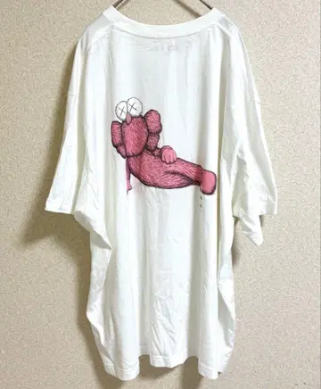 UNIQLO KAWS Tee 유니클로 카우스 4 XL UT 빅 셔츠