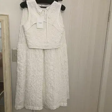 미사용 새상품 CLANE 25 A/W 사이즈 1 White 셋업
