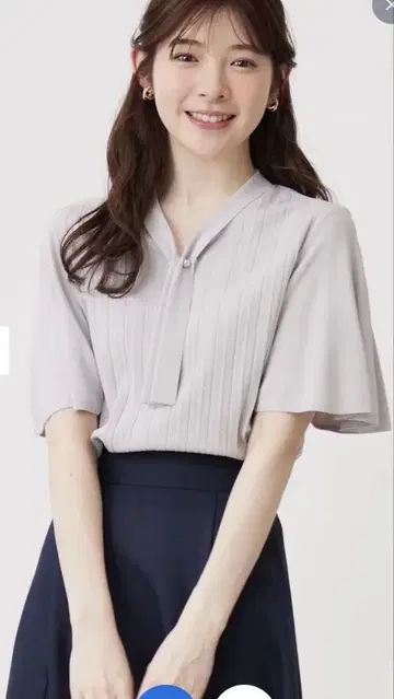 새상품급 anysisUV 케어 보타이 플레어 슬리브 니트