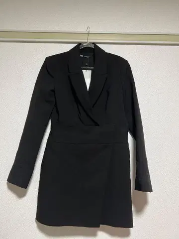 자라 블랙 수트 드레스