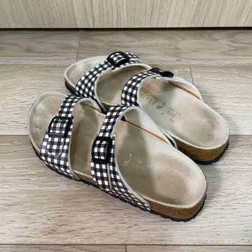 Papilli 깅엄 체크 샌들