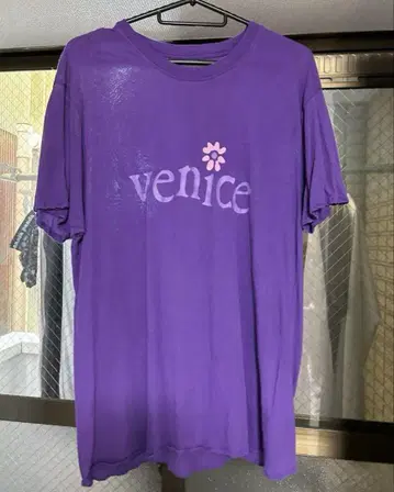 Erl venice 티셔츠