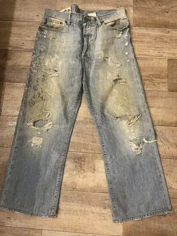 Abercrombie & Fitch 데미지 데님 팬츠