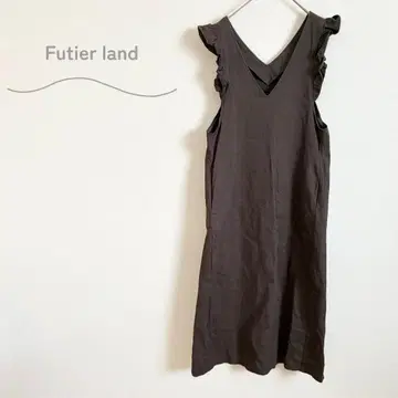 페티아랜드 슬리브리스 롱 원피스 타이트 어깨 프릴 V넥