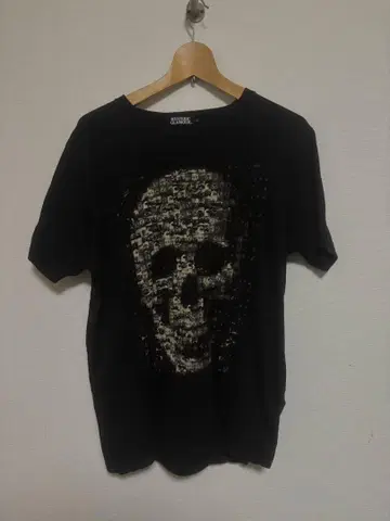 HYSTERIC GLAMOUR L 블랙 티셔츠 스컬 디자인