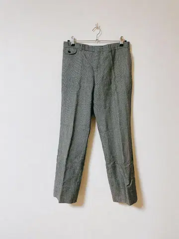 노브랜드 겉면 100% 그레이 스트라이프 슬랙스