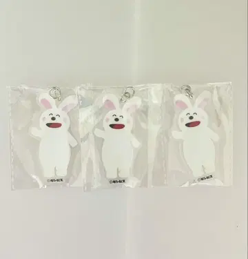 [구매 혜택] 토끼 아크릴 참 (3점)