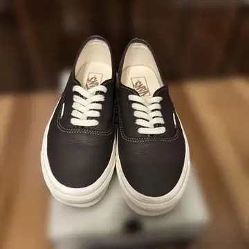 VANS 어센틱 44dx 가죽