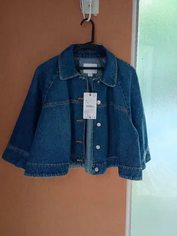 ZARA 데님 숏 기장 자켓