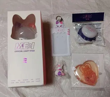 ME:I 미아이 응원봉 OFFICIAL LIGHT STICK 혜택 포함