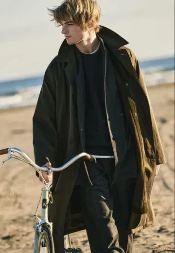 A.PRESSE 23 Lining Detachable Silk Coat