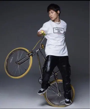 TAKUYA 착용 인조 가죽 팬츠