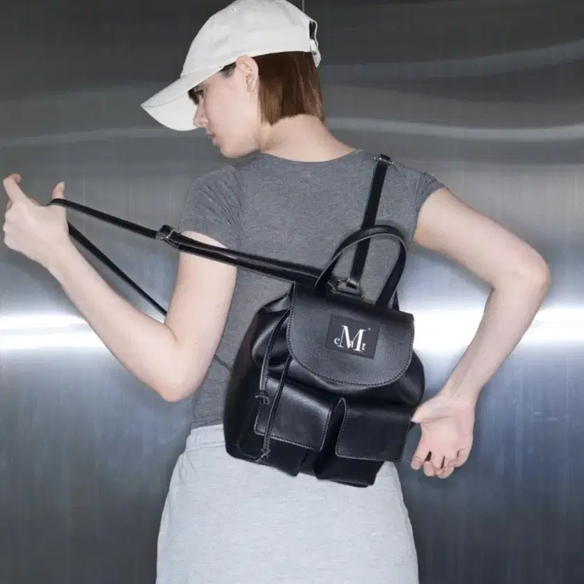 ☆MUCENT☆ Aren Two Pocket Leather Mini Backpack Unisex Muscent Aren Two Pocket Leather Mini Backpack Unisex Bag
