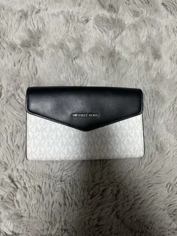 MICHAEL KORS 로고 프린트 핸드백