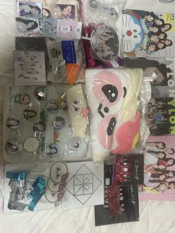 NiziU 굿즈 아야카 캔뱃지