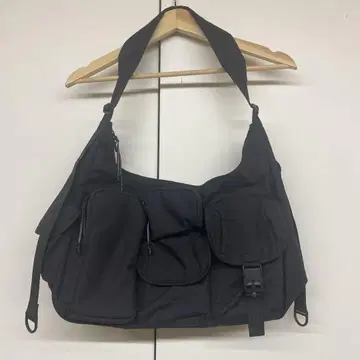 BAICYCLON Multi Pockets Shoulder Bag