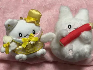 산리오 하나마루 오바케 데뷔 마스코트 2개 자수 로고 키링
