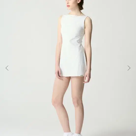 ★GLOWNY★GIRLFRIEND SLEEVELESS MINI DRESS (WHITE)★正規品 GIRLFRIEND SLEEVELESS MINI DRESS (WHITE) - GLOWNY