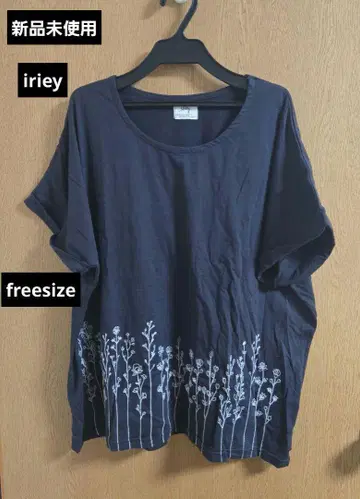 iriey 아이리 블랙 컬러 꽃무늬 티셔츠 빅 루즈 롱 기장