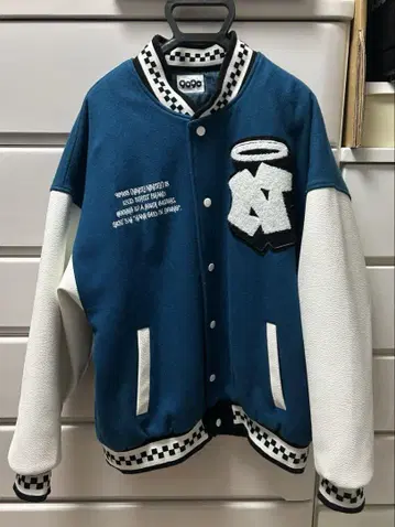 9090 Angel Stadium Jacket L 사이즈
