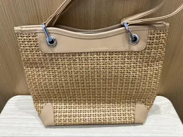 라운드 바스켓 백 베이지