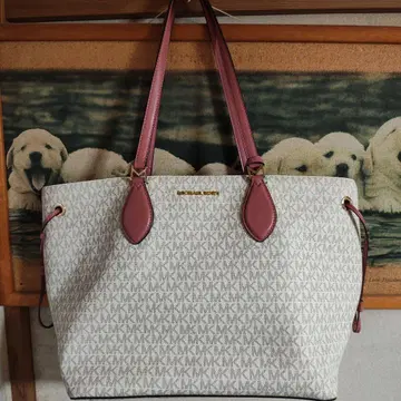 새상품급 MICHAEL KORS MK 로고 토트백