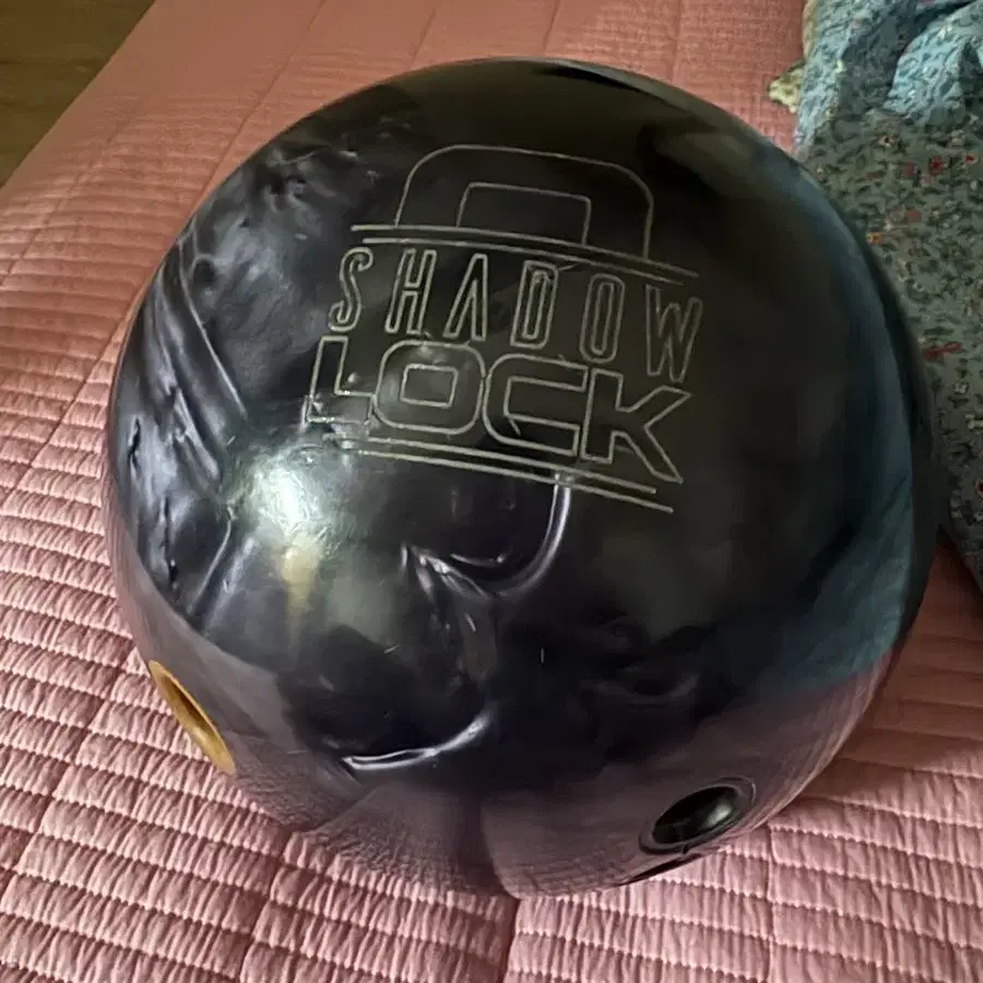 Storm Shadow Lock Bowling Ball on Bunjang Global Site.