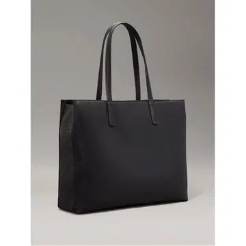 Calvin Klein 블랙 토트백 사이드 모노그램 한정판 토트