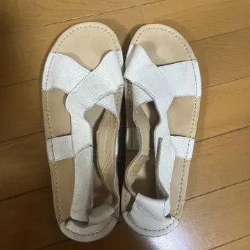 질 샌더 (JIL SANDER) 화이트 가죽 샌들