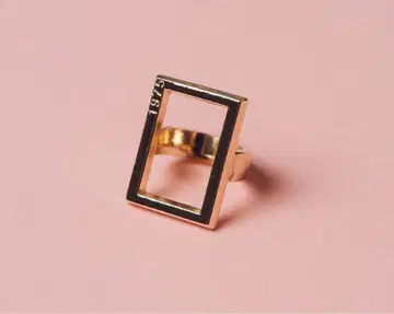 1975년 디자인 골드 컬러 오픈 반지