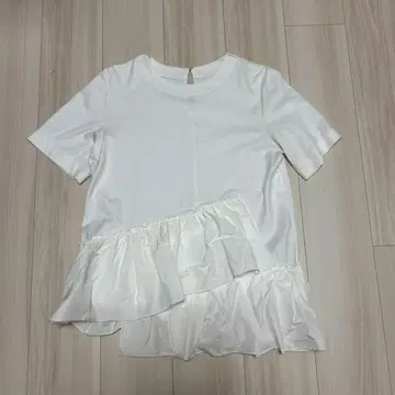 INED 티셔츠 프릴 화이트 사이즈 9