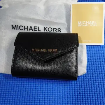 MICHAEL KORS 블랙 3단 폴더형 지갑