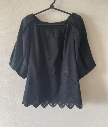 예카베카 티셔츠 벌룬 슬리브 블랙 새상품