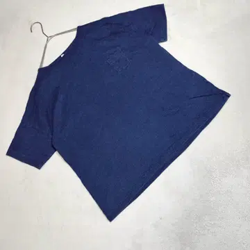 고품질 quatre feuilles T셔츠 가슴 포켓 내추럴 블루