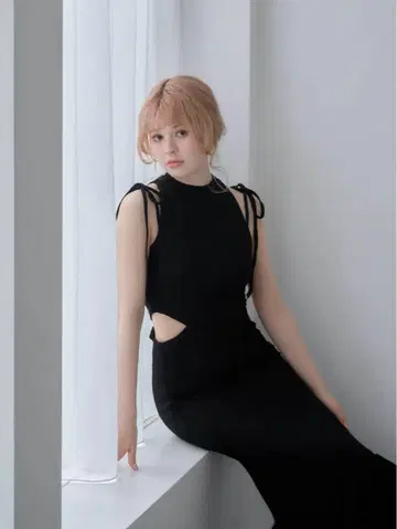 andmary Leila body dress