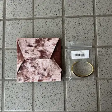 Gabriela Artigas 가브리엘라 아르티가 Wave Cuff