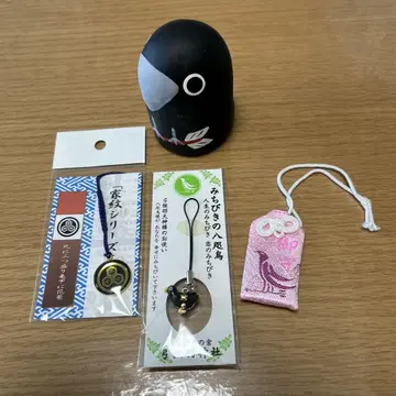 하뉴 유즈루 유즈루하 신사 굿즈, 하뉴 가문 문양 스트랩