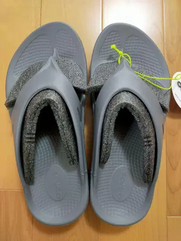OOFOS 우포스 정품 그레이 리커버리 샌들 27cm