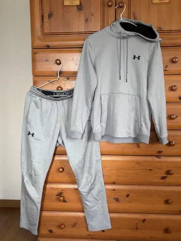 Under Armour 그레이 후드 스웨트 상하의 세트